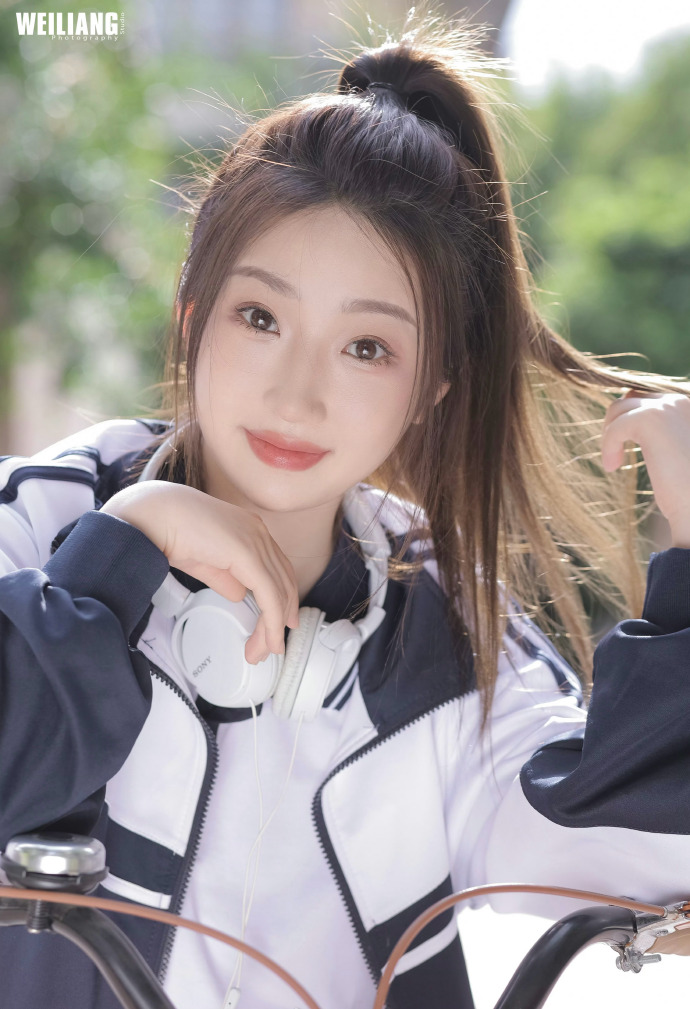 现身说法 封面