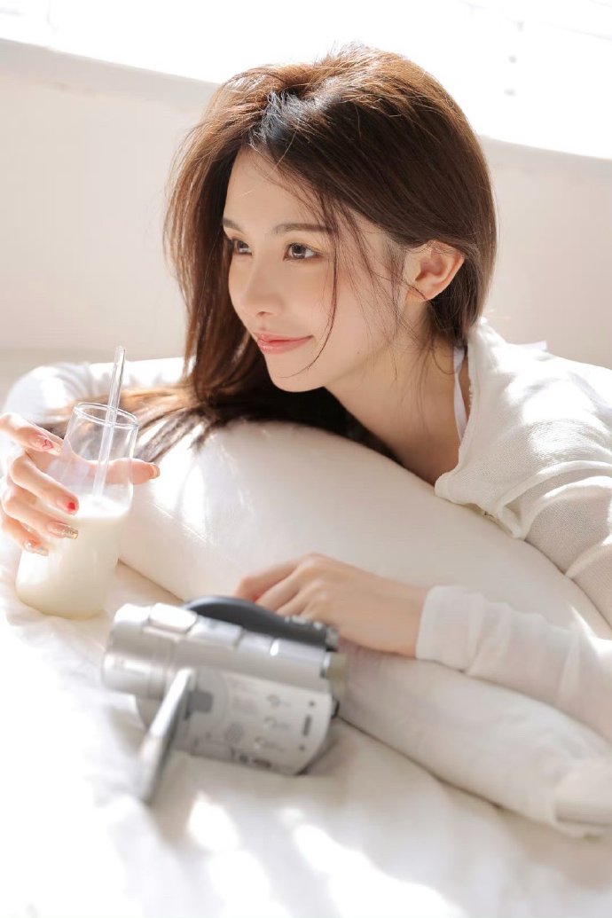 片单细节 · 全端